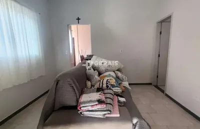 Casa para aluguel, 2 quartos, 1 vaga, são luís - divinópolis/mg