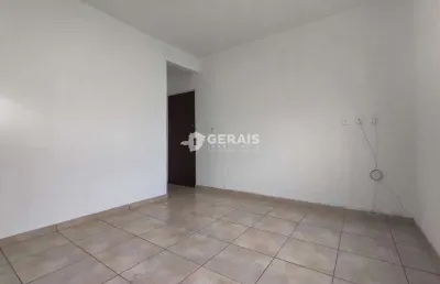 Apartamento à venda, 2 quartos, 1 vaga, das oliveiras - divinópolis/mg