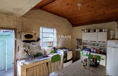 Casa à venda, 3 quartos, 1 vaga, centro - divinópolis/mg