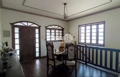 Casa à venda, 4 quartos, 1 suíte, 2 vagas, ipiranga - divinópolis/mg