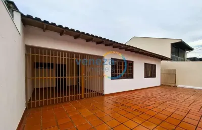 Casa residencial com 3 quartos  para alugar, 118.00 m2 por r$1790.00  - coliseu - londrina/pr