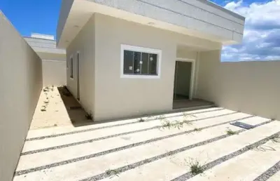 Casa 2 quartos á venda em cabo frio - a 5 min da praia dunas do peró