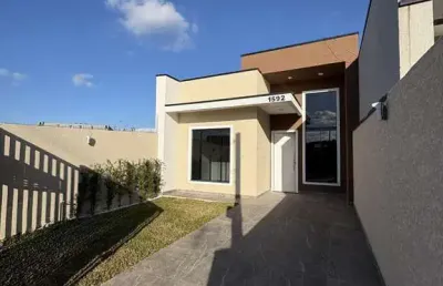 Casa com suíte e espaço gourmet no bairro gralha azul em fazenda rio grande