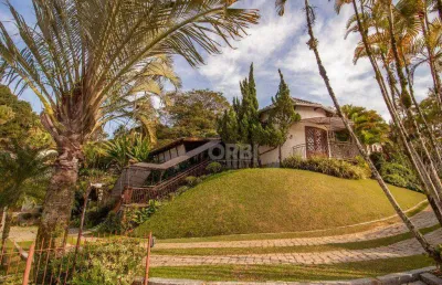 Casa com 3 dormitórios à venda, 257 m² por r$ 1.600.000,00 - centro - blumenau/sc