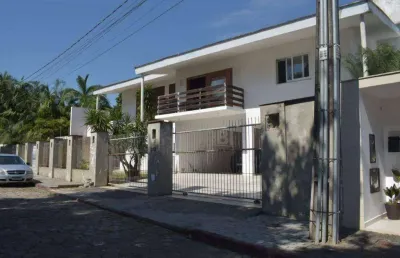 Casa com 4 dormitórios à venda, 836 m² por r$ 2.700.000,00 - jardim blumenau - blumenau/sc