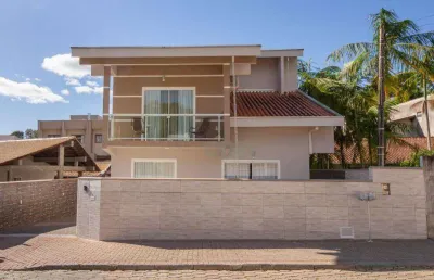 Casa com 3 dormitórios à venda, 251 m² por r$ 1.100.000,00 - velha - blumenau/sc