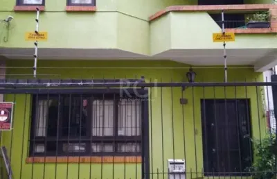 Casa para venda - 265m², 5 dormitórios, sendo 2 suites, floresta