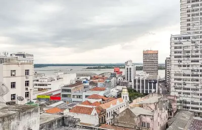 Apartamento com 2 quartos à venda na Avenida Alberto Bins, 456, Centro Histórico, Porto Alegre