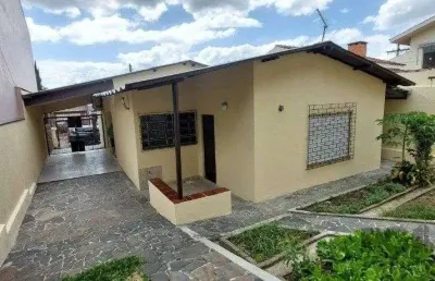 Casa com 3 quartos à venda na Rua Dom Jaime de Barros Câmara, 797, Sarandi, Porto Alegre