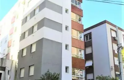 Apartamento 2 dormitórios com 1 suíte e box duplo de garagem no bairro auxiliadora .