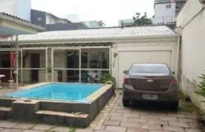 Casa para venda - 330m², 5 dormitórios, sendo 1 suites, 7 vagas - menino deus