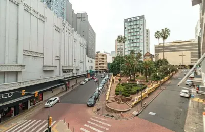 Apartamento com 2 quartos à venda na Rua Doutor Flores, 190, Centro Histórico, Porto Alegre