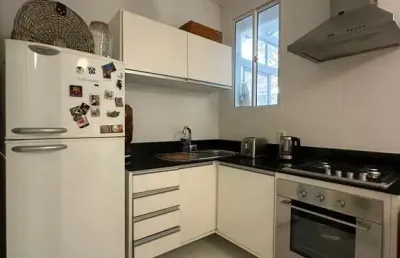 Apartamento 1 dormitório, 51m2 area externa ,bairro menino deus,