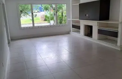 Casa com 3 quartos à venda na Rua Indianápolis, 332, Três Figueiras, Porto Alegre
