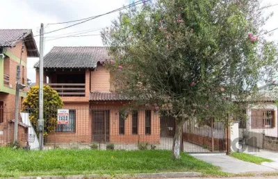 Casa para venda - 205.5m², 3 dormitórios, sendo 2 suites, 3 vagas - vila nova