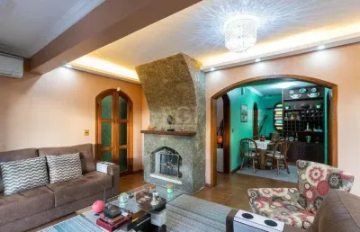 Casa para venda - 232.5m², 3 dormitórios, sendo 1 suites, 4 vagas - nonoai