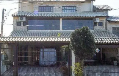 Casa com 3 quartos à venda na Rua Doutor Egydio Michaelsen, 58, Cavalhada, Porto Alegre