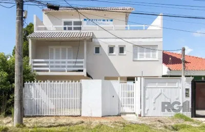 Sobrado novo,  4 quartos (1 suite), 440m² privativos - bairro guarujá
