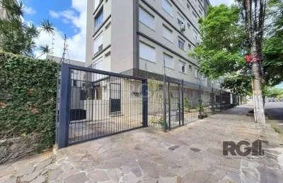 Apartamento de 1 dormitório, 41,69 mts privativos no bairro praia de belas