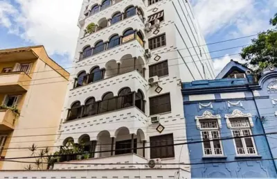 1 dormitório,andar alto,mobiliado, na rua sarmento leite,cidade baixa