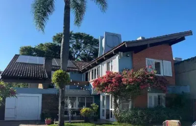 Casa com 4 quartos à venda na Rua Catumbi, 388, Medianeira, Porto Alegre