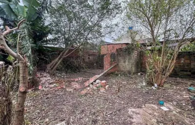 Terreno à venda na Rua Francisco Alves, 325, Estância Velha, Canoas