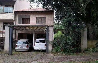 Casa para venda com 3 dormitórios, sendo 1 suites e 3 vagas no bairro ipanema