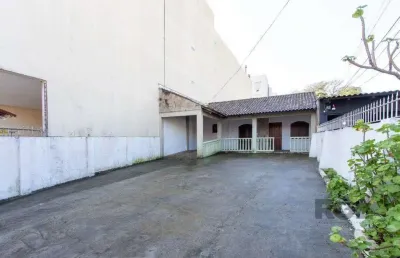 Casa com 3 quartos à venda na Rua Doutor Dias de Carvalho, 256, Tristeza, Porto Alegre