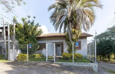Casa com 4 quartos à venda na Avenida São Sebastião, 206, Nonoai, Porto Alegre