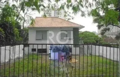 Casa com 3 quartos à venda na Avenida João Wallig, 469, Passo da Areia, Porto Alegre