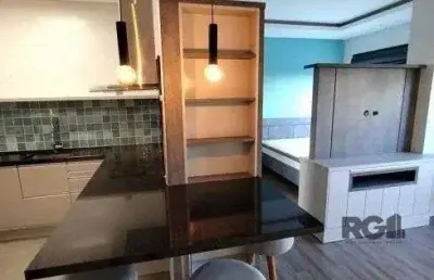 Apartamento com 1 quarto à venda na Avenida Independência, 1053, Independência, Porto Alegre