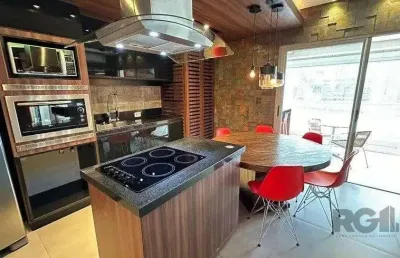 Apartamento 2 dormitórios, sendo 1 suíte, 77 m² de área privativa e 2 vaga(s) de garagem. localizado na rua mario antunes da cunha, no bairro petrópolis em porto alegre.