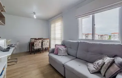 Apartamento com 2 dormitórios e 1 vaga de garagem escriturada no bairro humaitá