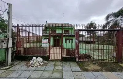 Sobrado em porto alegre, no bairro glória, com 5 dormitório(s), e 5 banheiros, à venda.