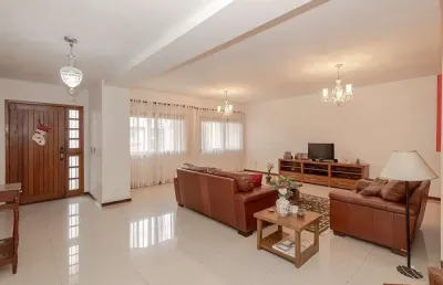 Casa com 4 quartos à venda na Rua Professora Lucy Maria Soares Santos, 118, Jardim Itu Sabará, Porto Alegre