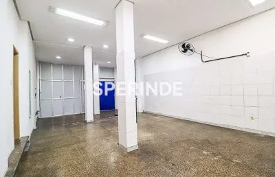 Loja comercial desocupada à venda em porto alegre, rs