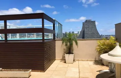 Apartamento de 01 dormitório em edifício com infraestrutura no centro de porto alegre-rs