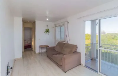 Apartamento com 2 dormitórios e 1 vaga de garagem no bairro humaitá