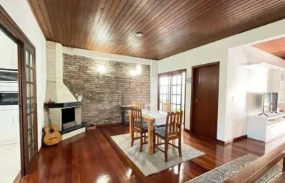 Casa com 4 quartos à venda na Avenida Salvador Leão, 648, Sarandi, Porto Alegre