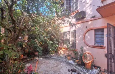 Casa com 5 quartos à venda na Rua Santos Neto, 40, Petrópolis, Porto Alegre