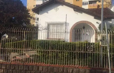 Casa para venda - 200m², 4 dormitórios, 4 vagas - glória