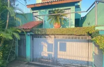 Casa para venda - 301m², 4 dormitórios, sendo 1 suites, 2 vagas - bom jesus