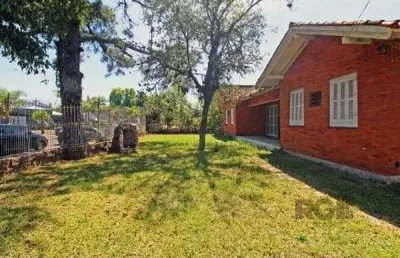 Casa em porto alegre, no bairro ipanema, com 6 dormitório(s), à venda.