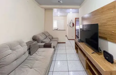 Casa em condomínio fechado com 2 quartos à venda na Rua Santa Eulália, 57, Olaria, Canoas