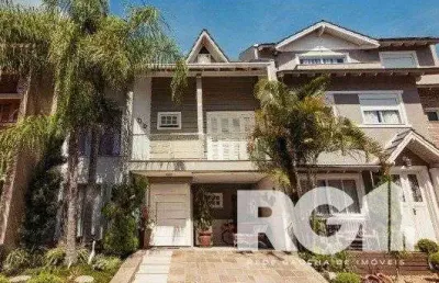 Casa com 5 quartos 240m² privativos no condomínio parque iguaçu. bairro ecoville