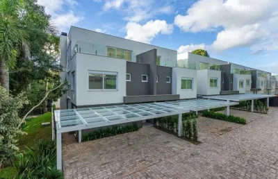 Casa em condomínio fechado com 3 quartos à venda na Rua Doutor Ney de Castilhos Ferreira, 300, Pedra Redonda, Porto Alegre