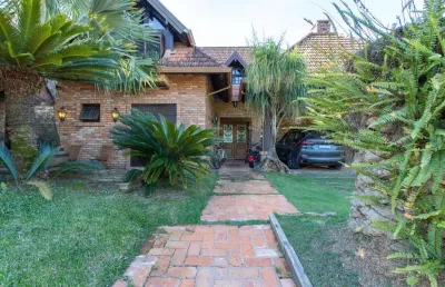 Casa em condomínio fechado com 4 quartos à venda na Avenida Juca Batista, 8000, Belém Novo, Porto Alegre
