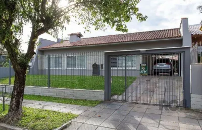Casa com 4 quartos à venda na Rua Morano Calabro, 116, Jardim Isabel, Porto Alegre