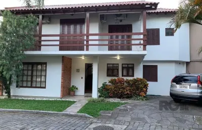 Casa 03 dormitórios condomínio fechado bairro jardim isabel