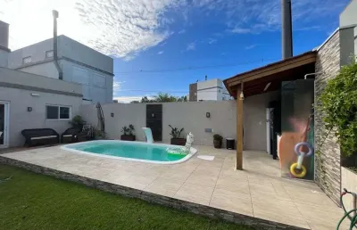 Casa com 3 dormitórios, piscina e energia solar no chácara das nascentes